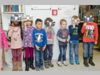 Kindergarten feiert Weihnachten im Pflegeheim Neufeld, 19.12.2014