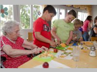 VS Neufeld Gesunde Ernhrung kocht im Pflegeheim, 16.06.2014