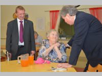LT-Prsident Gerhard Steier zu Besuch im Pflegeheim, 22.03.2013