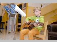 VS Neufeld: Konzert in der Schulaula, 23.12.2014