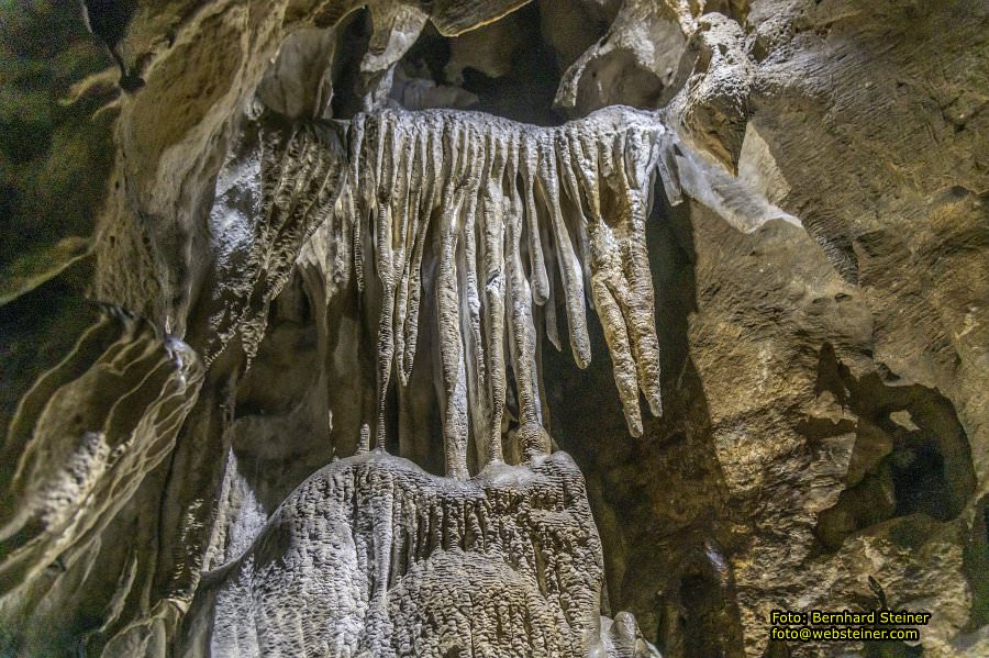 Hermannsh�hle, Kirchberg am Wechsel, August 2023