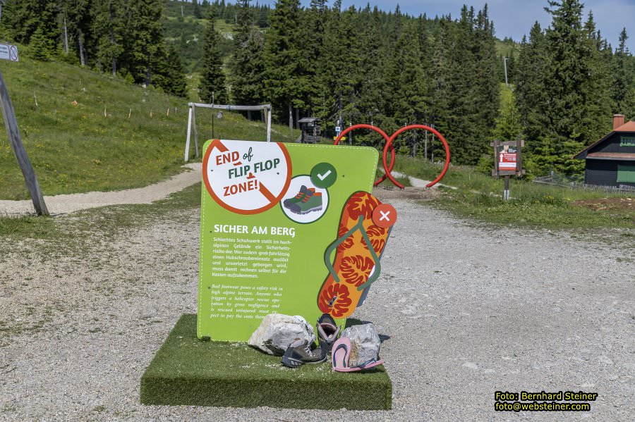 Raxalpe mit Rax-Seilbahn, Juli 2023