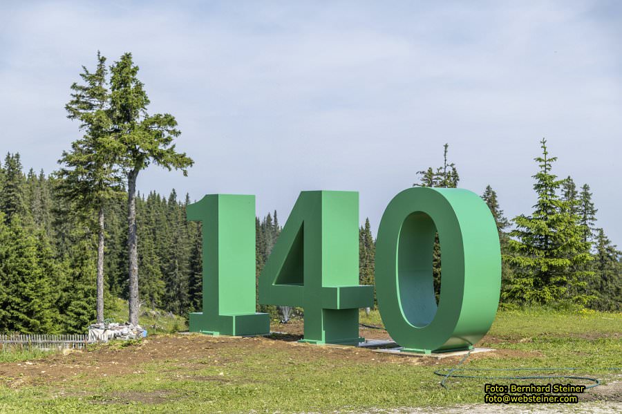 Raxalpe mit Rax-Seilbahn, Juli 2023