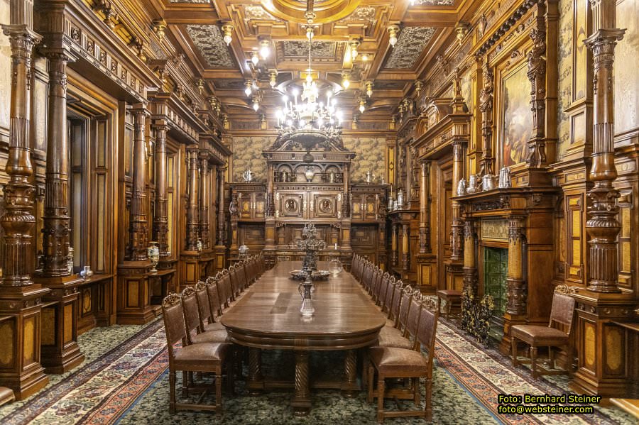 Peles, Brasov, Bran in Rum�nien, April 2024