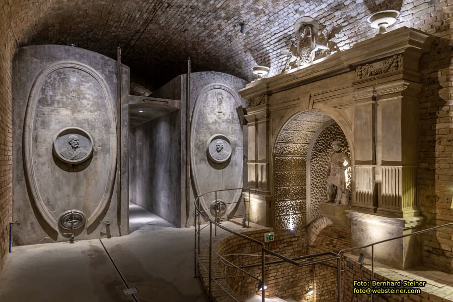 Schlumberger Kellerwelten, Mai 2023