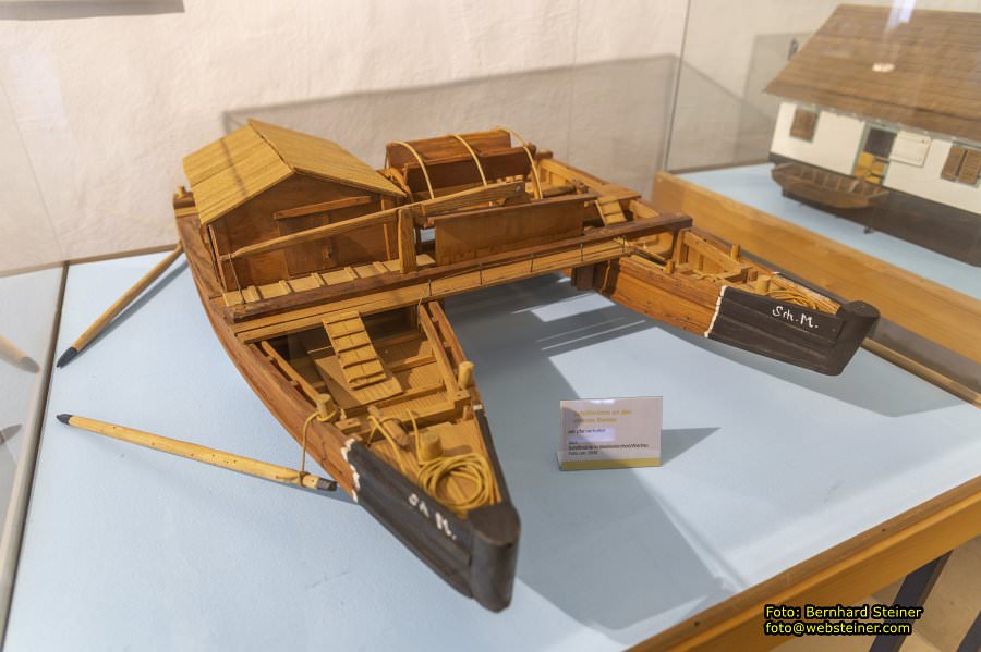 Spitz an der Donau, Wachaubahn, Juni 2023